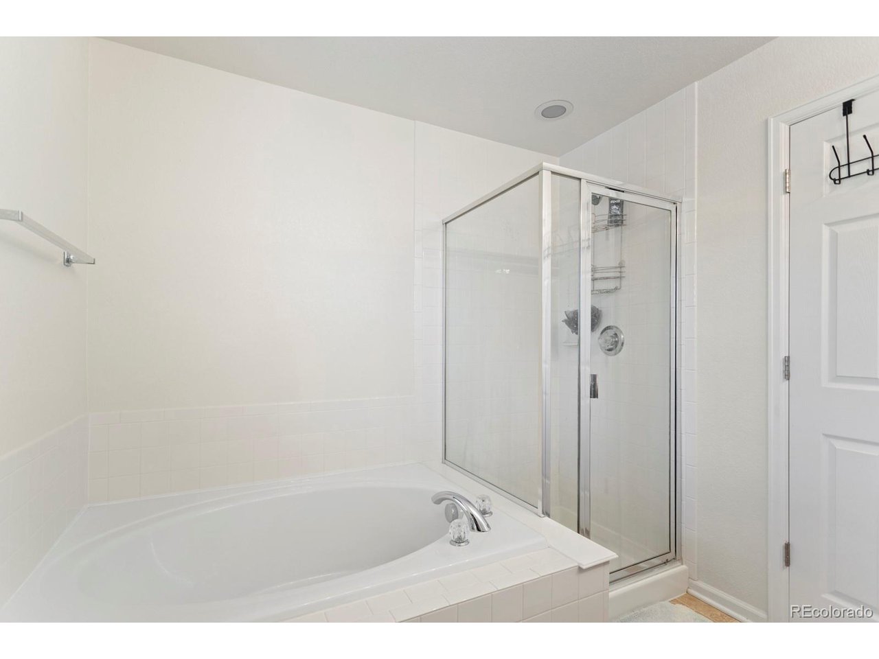 22264 E Kenyon Pl