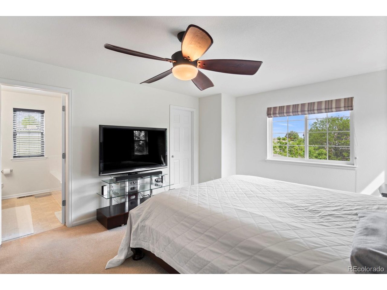22264 E Kenyon Pl