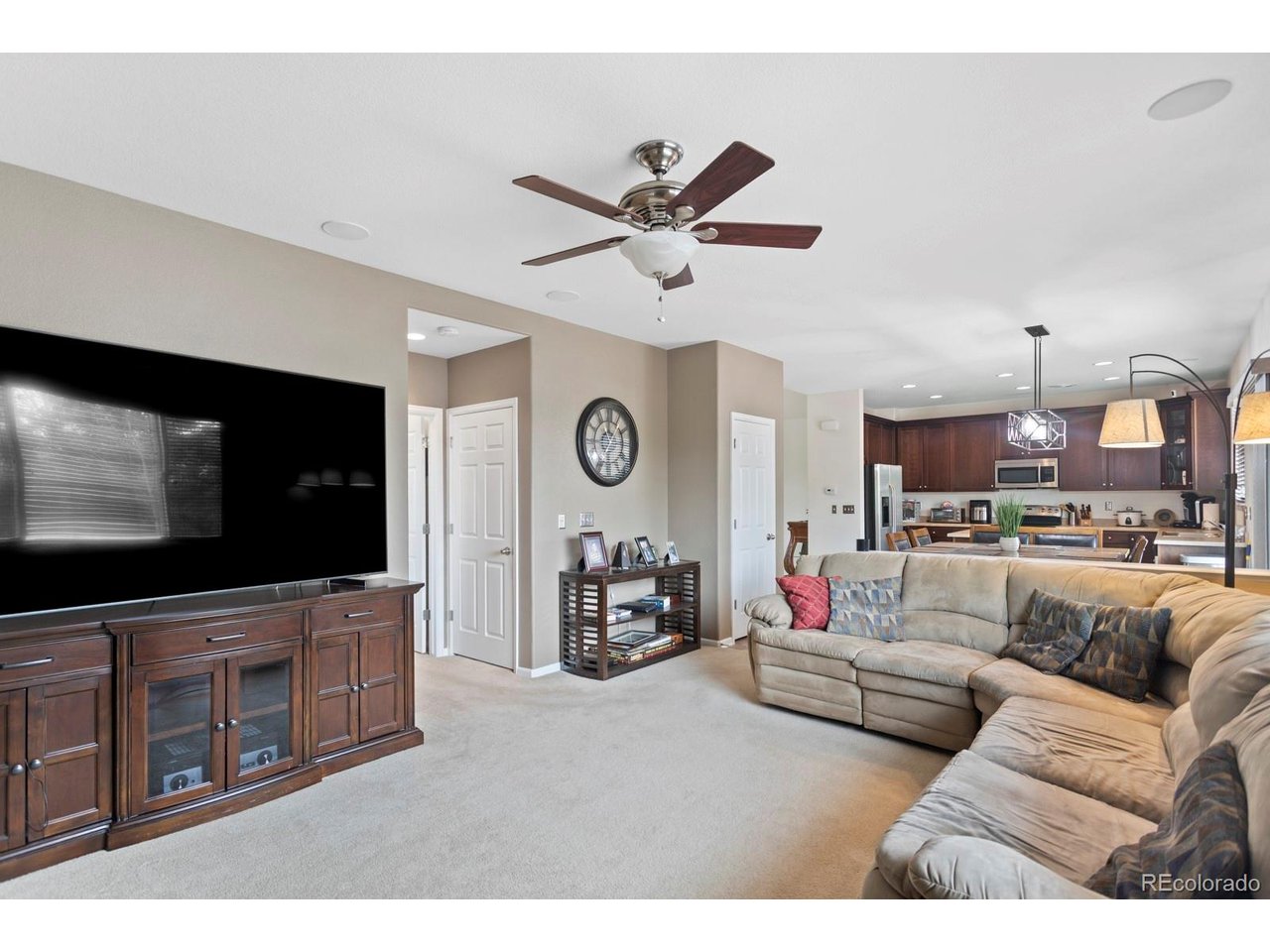 22264 E Kenyon Pl