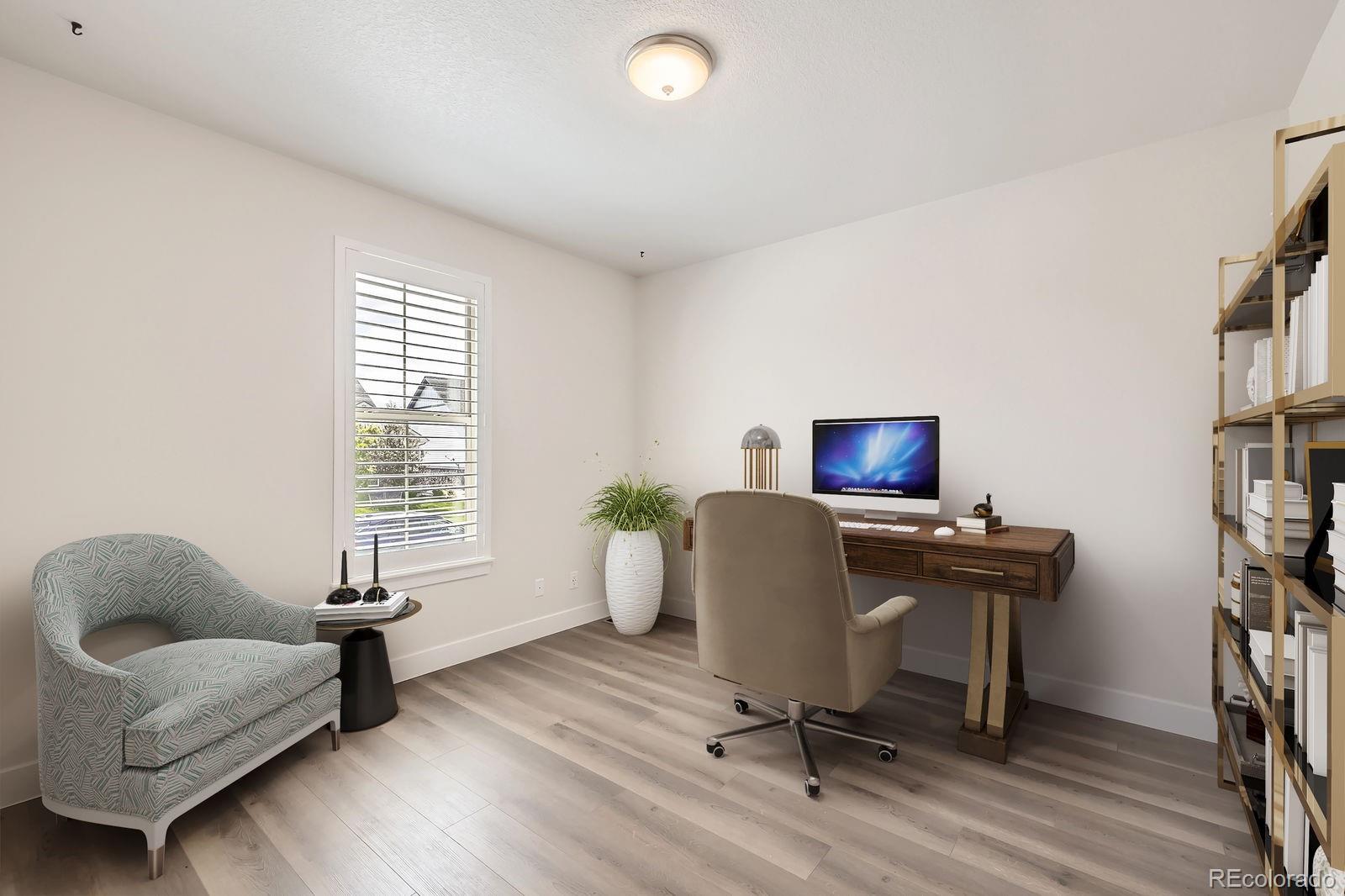 8778 S Quatar Street