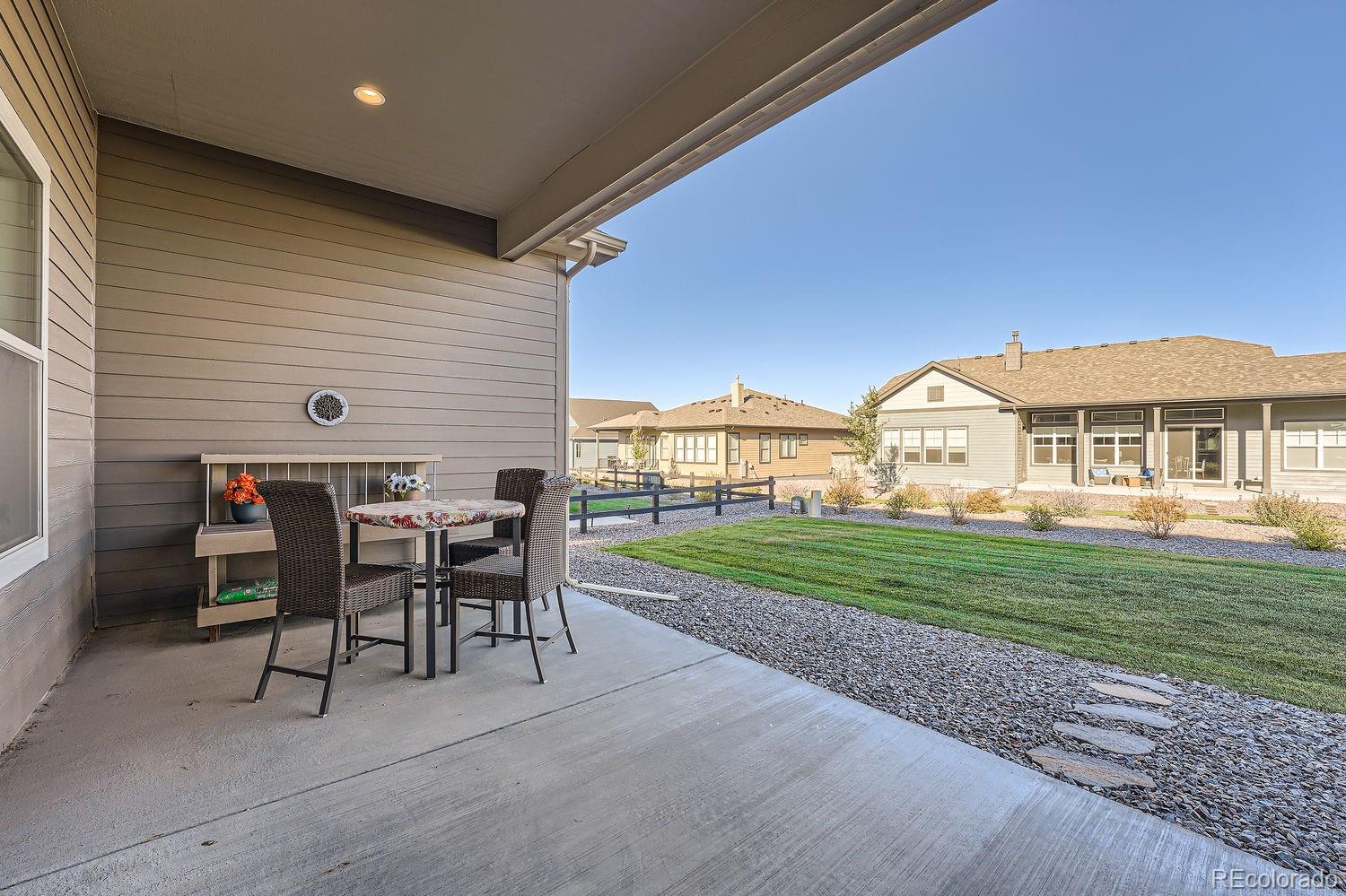 8778 S Quatar Street