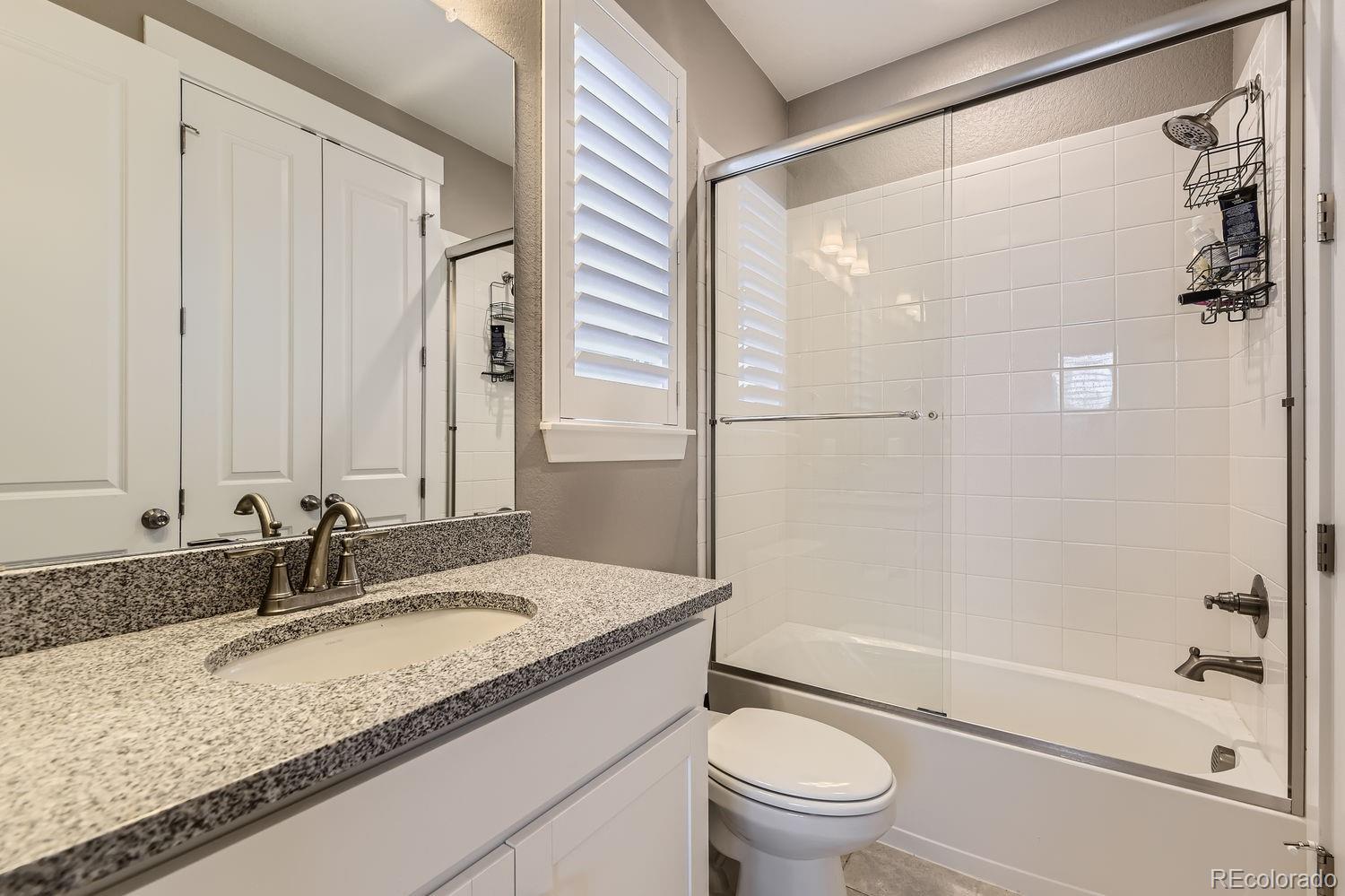 8778 S Quatar Street