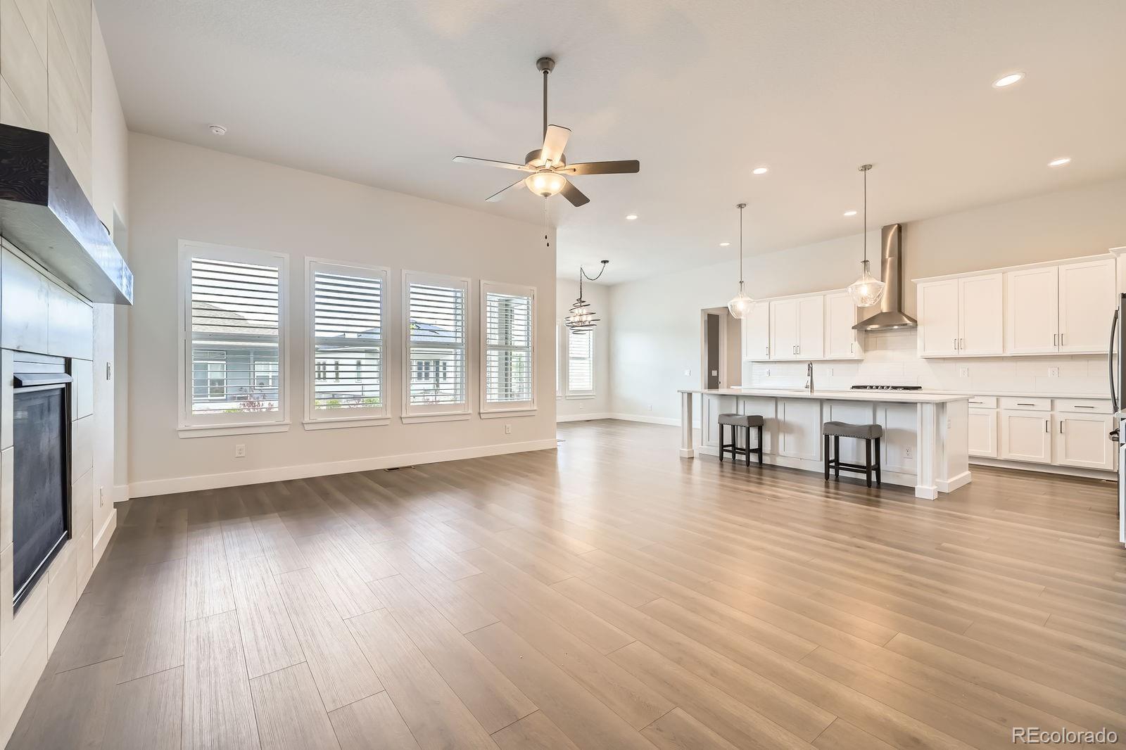 8778 S Quatar Street