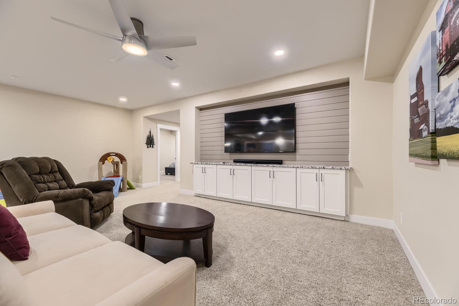 8778 S Quatar Street