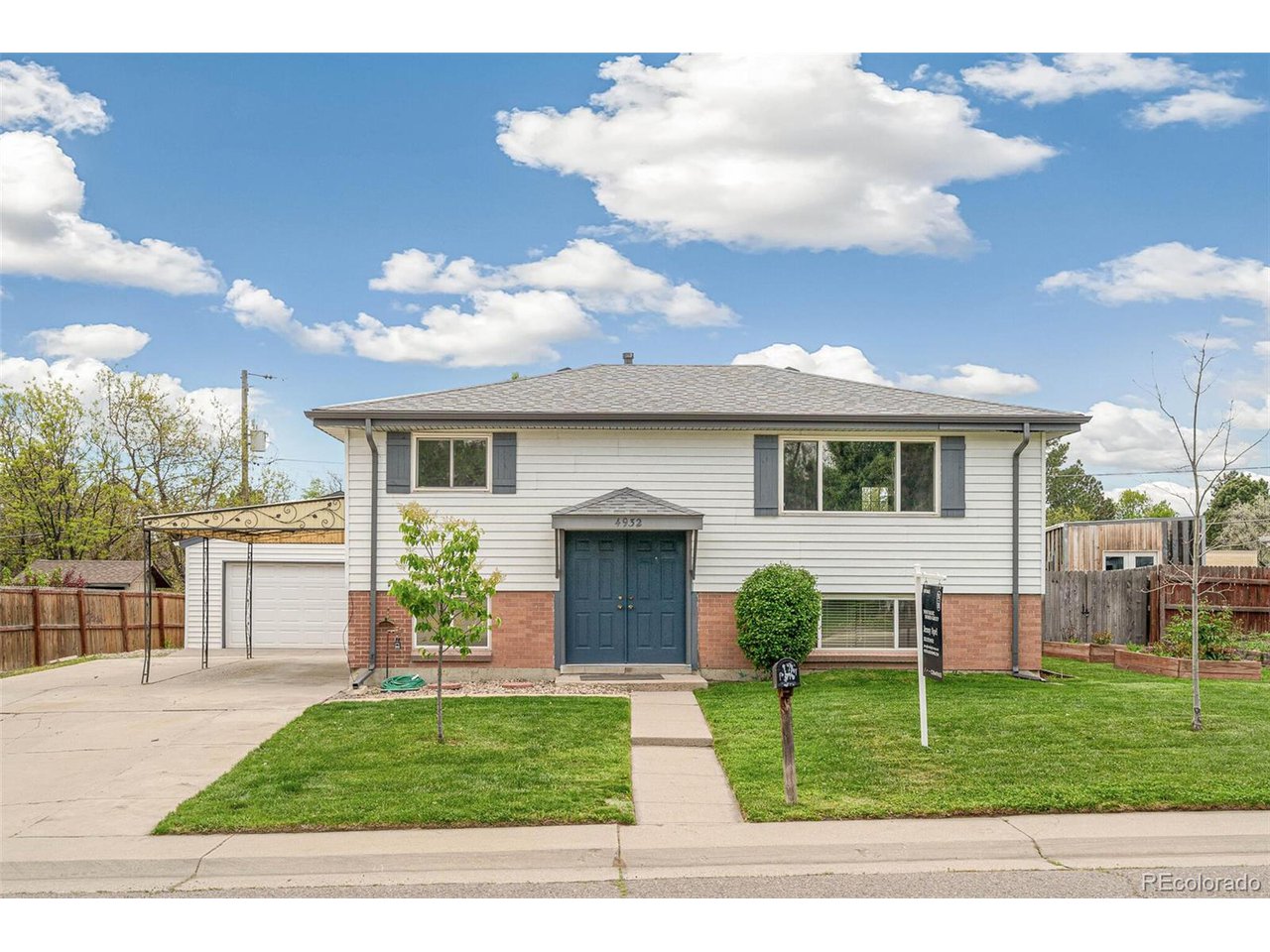 4932 W 61st Ave