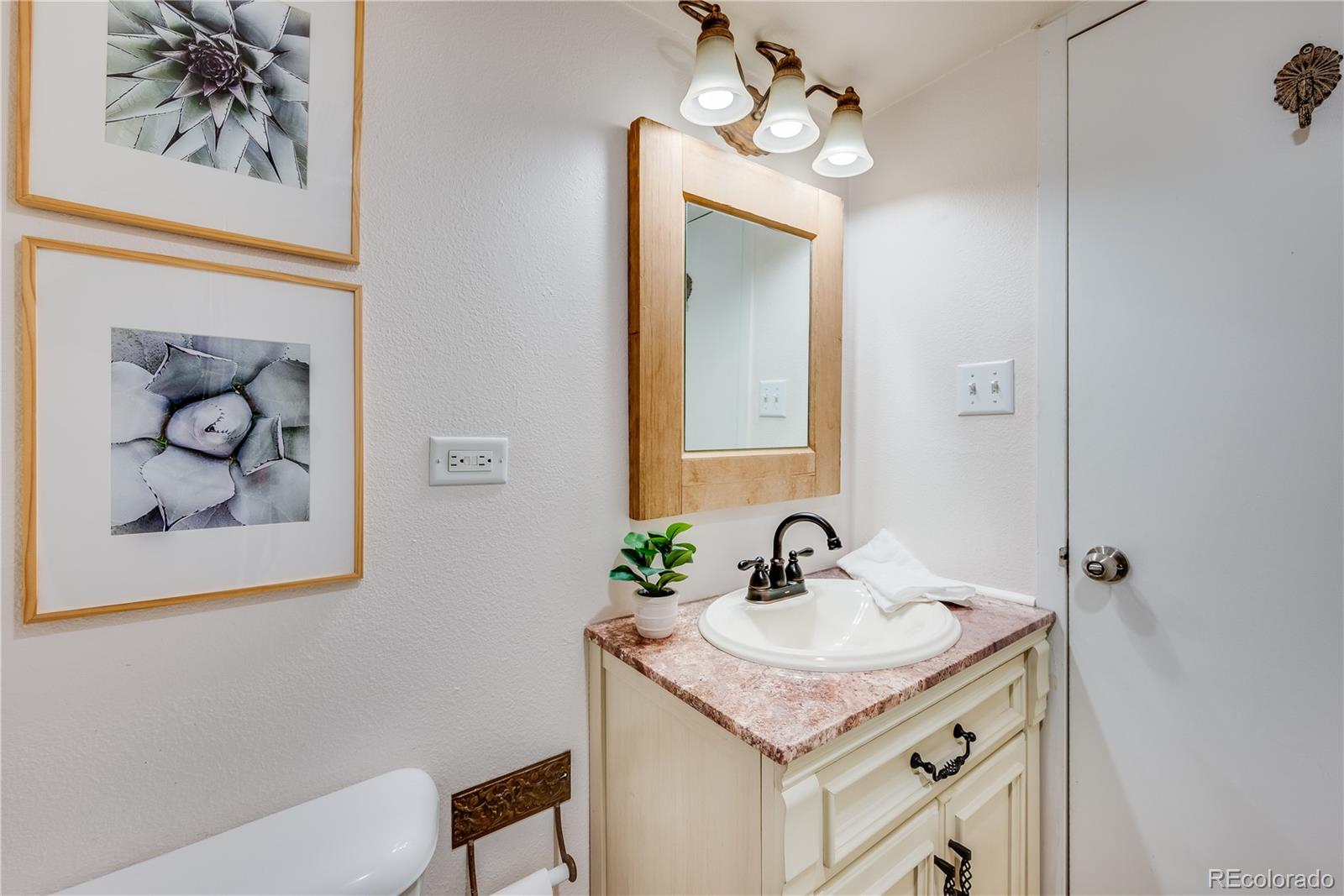 1029 E 8th Avenue Unit: 801