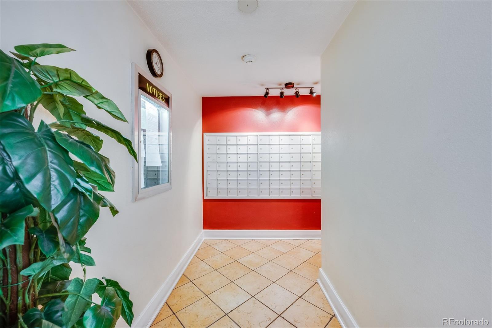 1029 E 8th Avenue Unit: 801