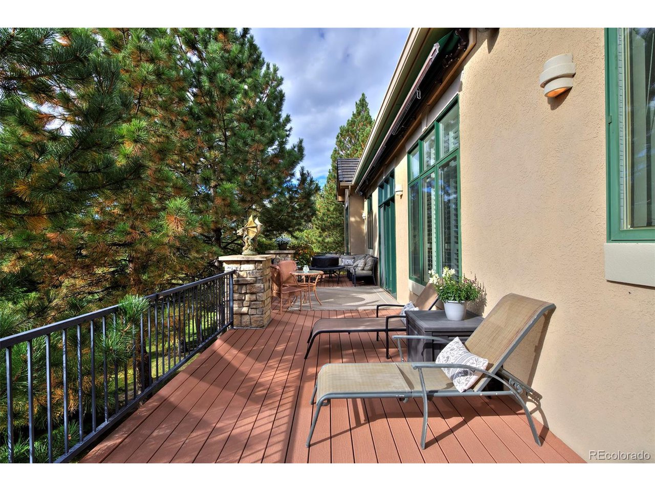 4532 Mirage Dr