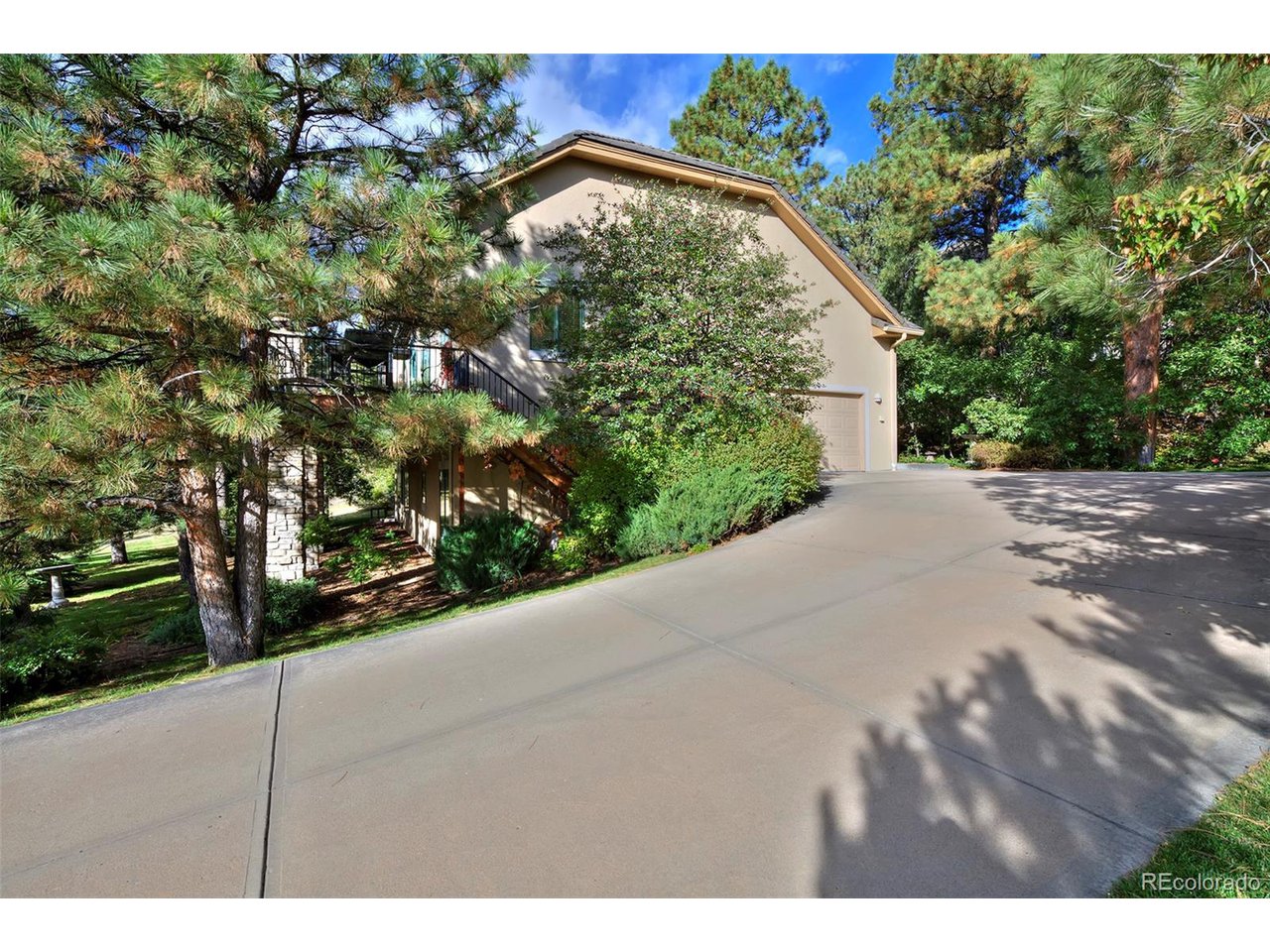 4532 Mirage Dr