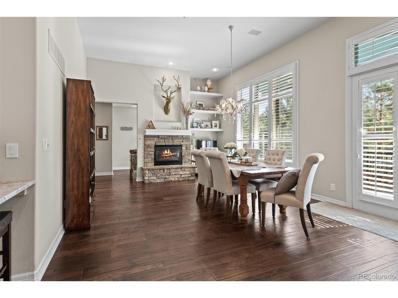 4532 Mirage Dr