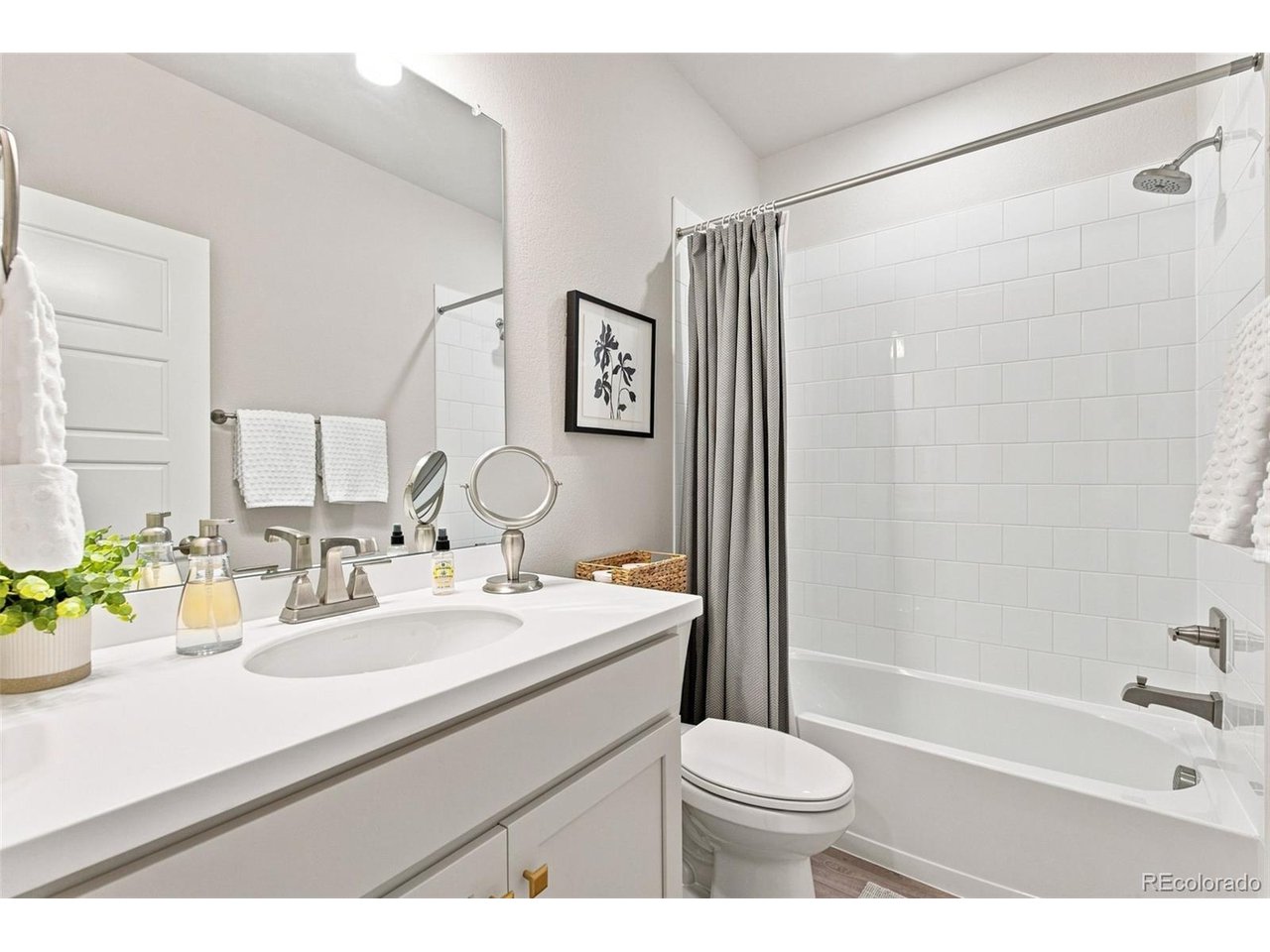 6850 Oak Canyon Cir