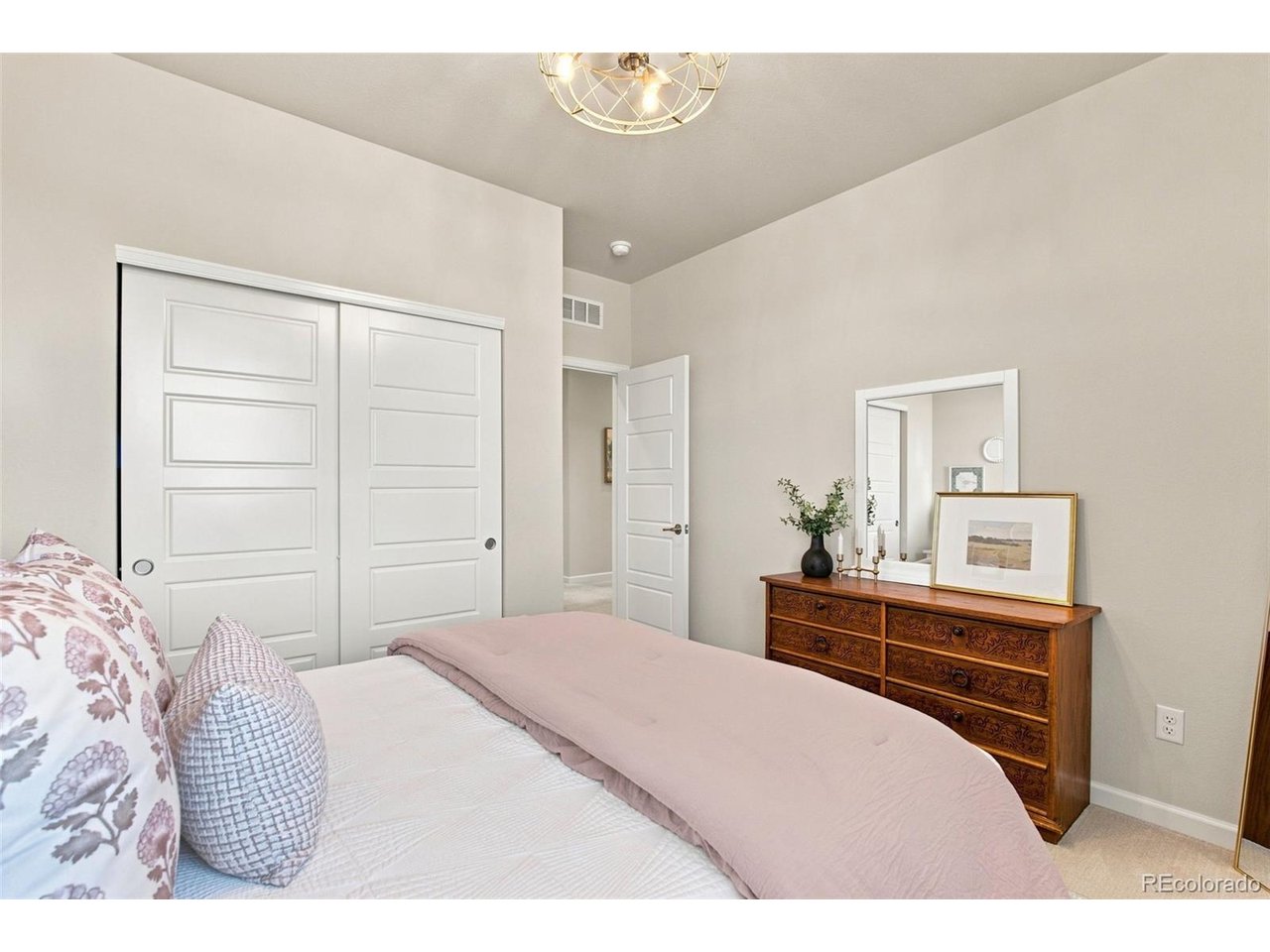 6850 Oak Canyon Cir