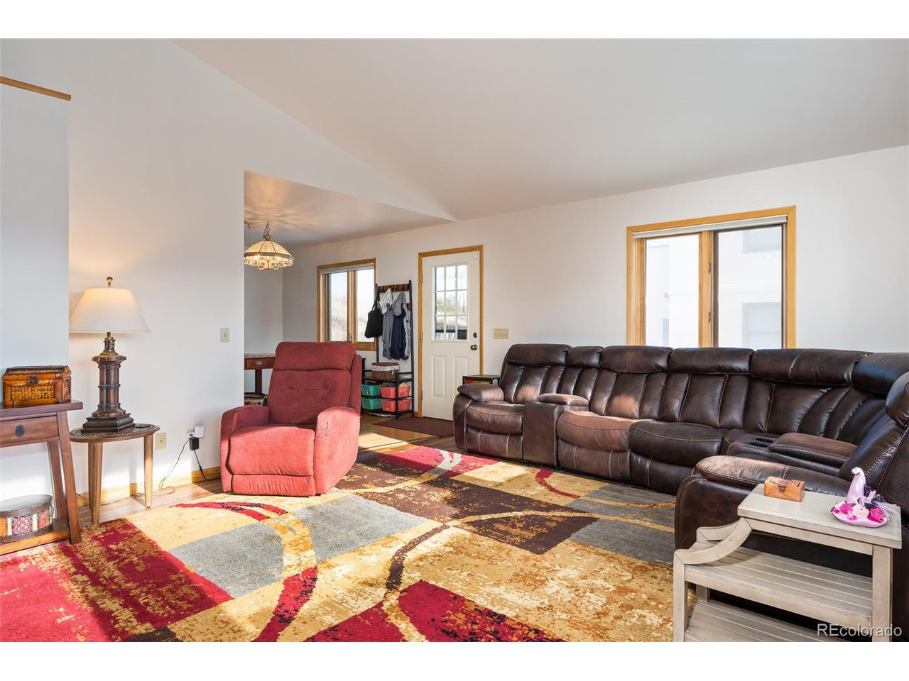 437 W Garnet Ave