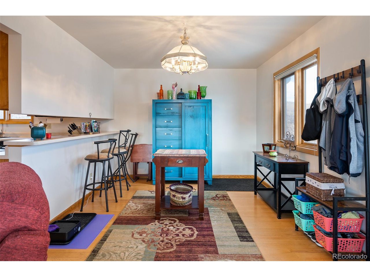 437 W Garnet Ave