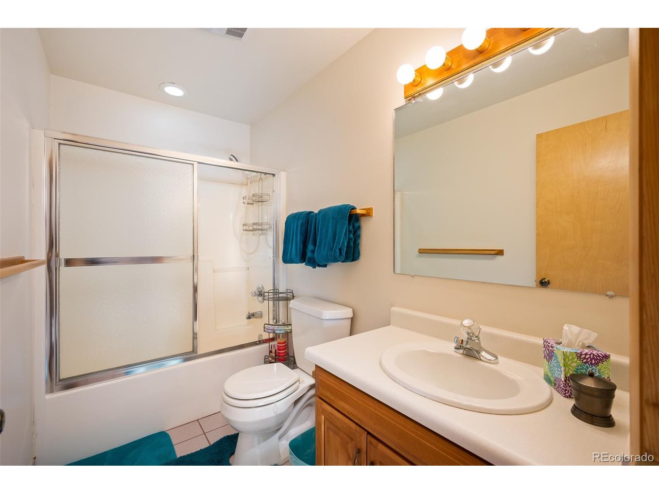 437 W Garnet Ave