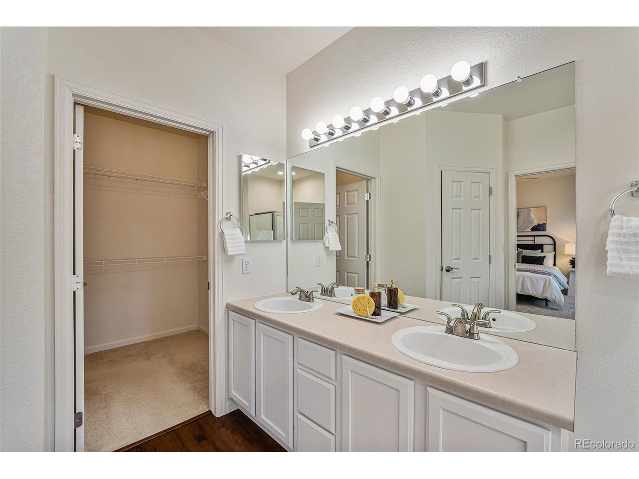 22463 E Dorado Dr