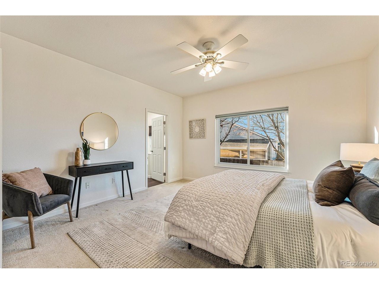 22463 E Dorado Dr