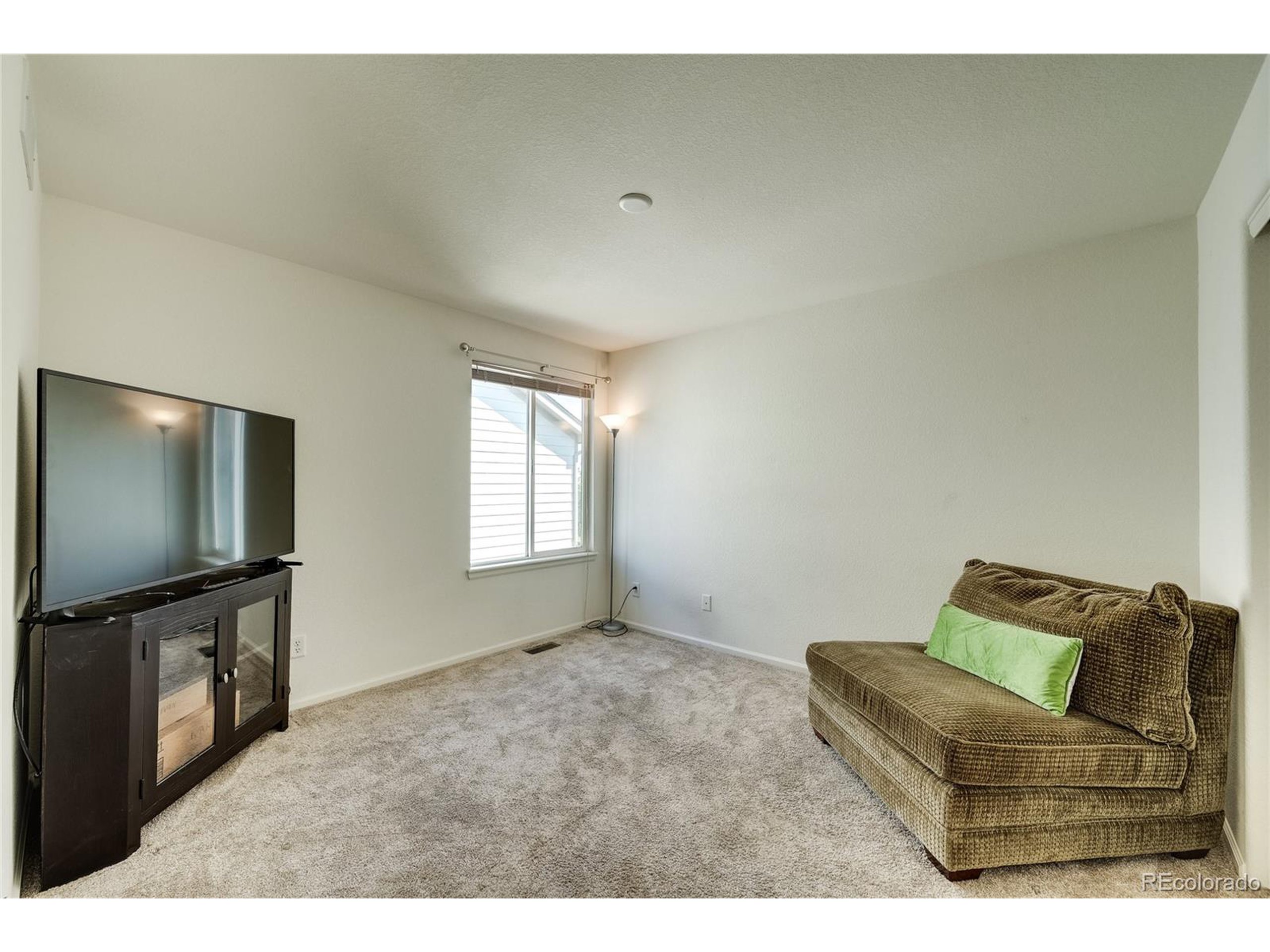 16364 Prairie Farm Cir