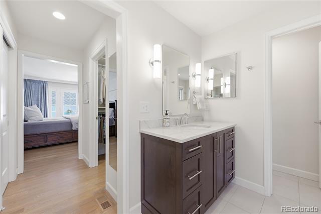 4675 S Yosemite Street Unit: 219