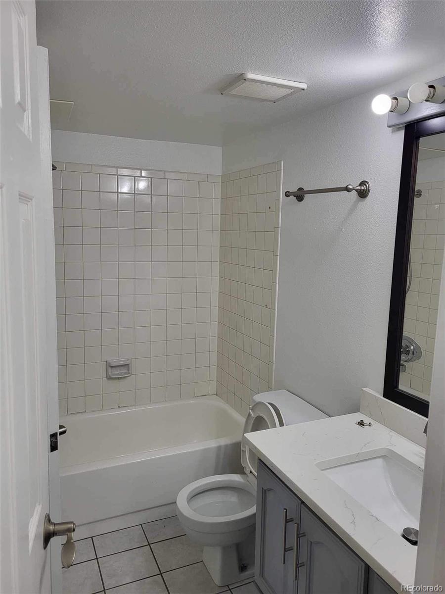 4313 S Andes Way Unit: 104