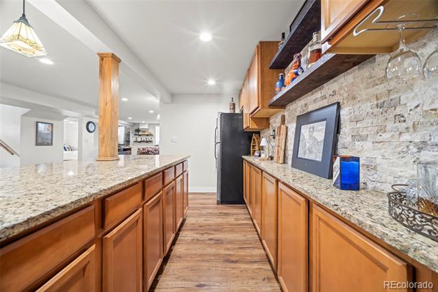 250 W Midway Boulevard