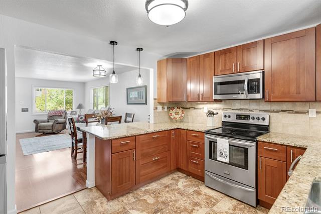 250 W Midway Boulevard