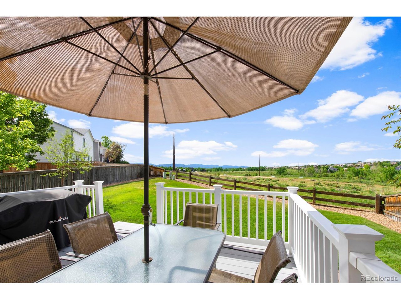 9387 Cove Creek Dr