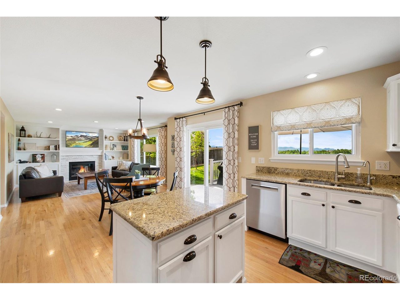 9387 Cove Creek Dr