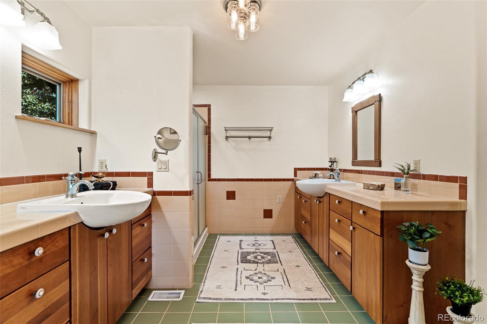 9685 Short Cut Road