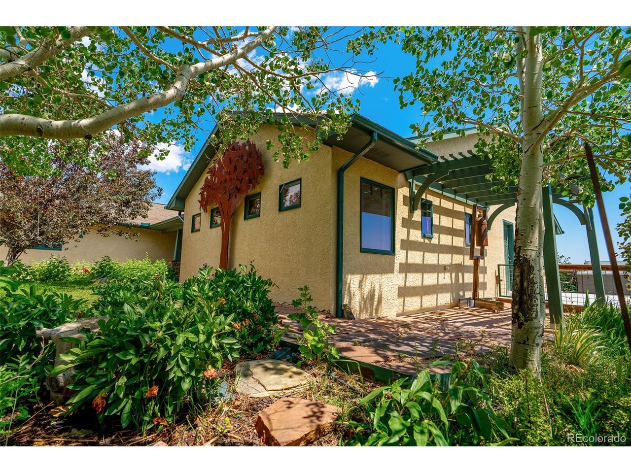 9685 Short Cut Rd