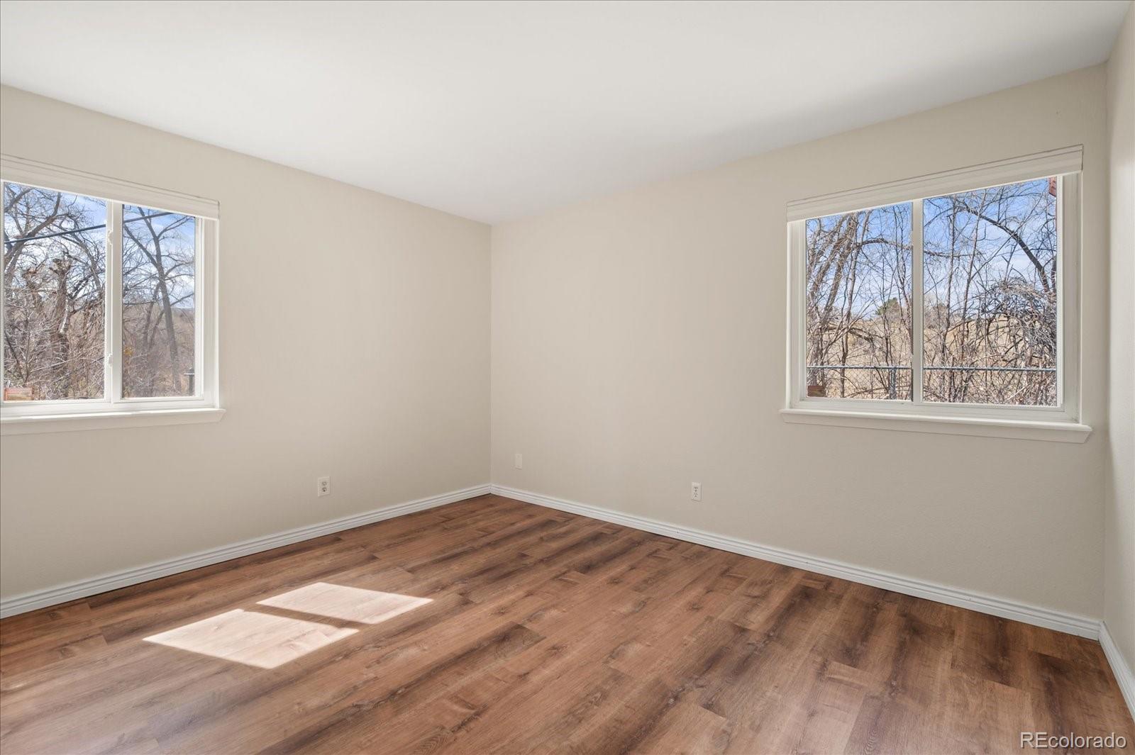 281 S Zinnia Way Unit: 2B