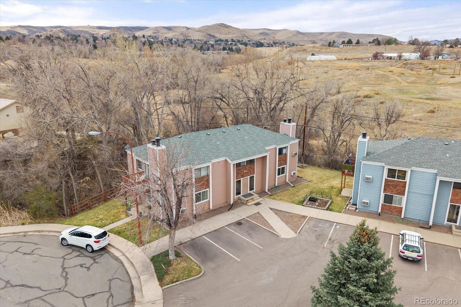 281 S Zinnia Way Unit: 2B