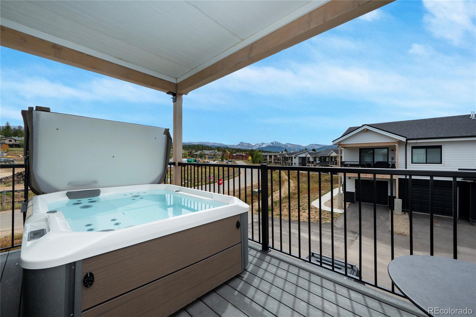 361 W Meadow Mile Summit Unit: 5