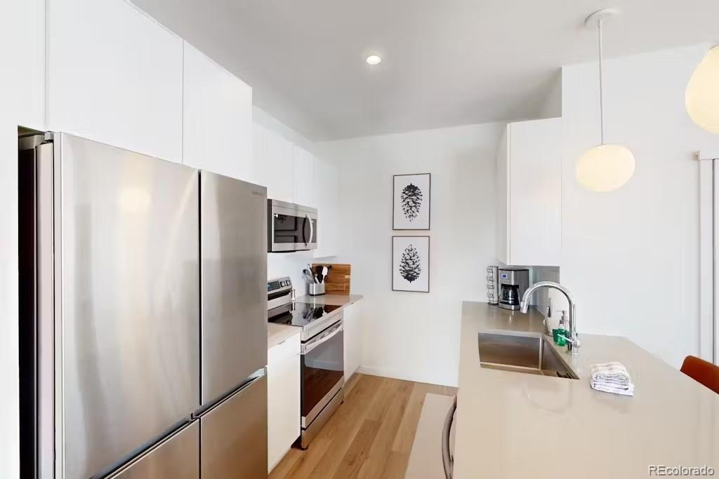 361 W Meadow Mile Summit Unit: 5