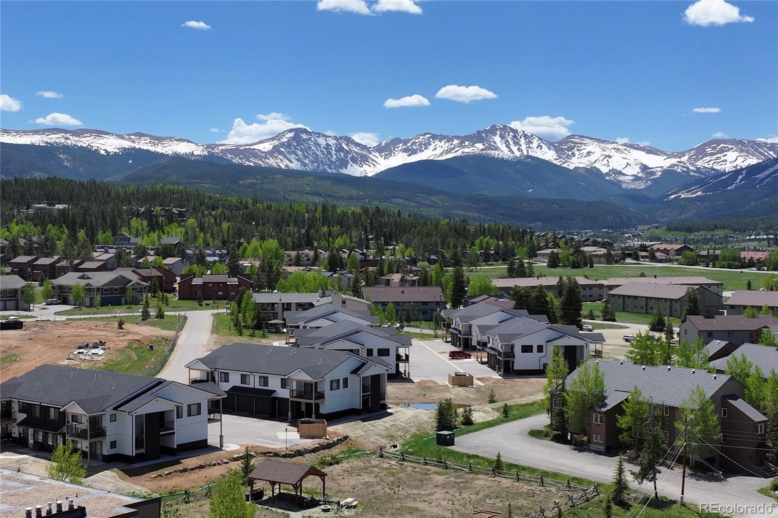 361 W Meadow Mile Summit Unit: 5