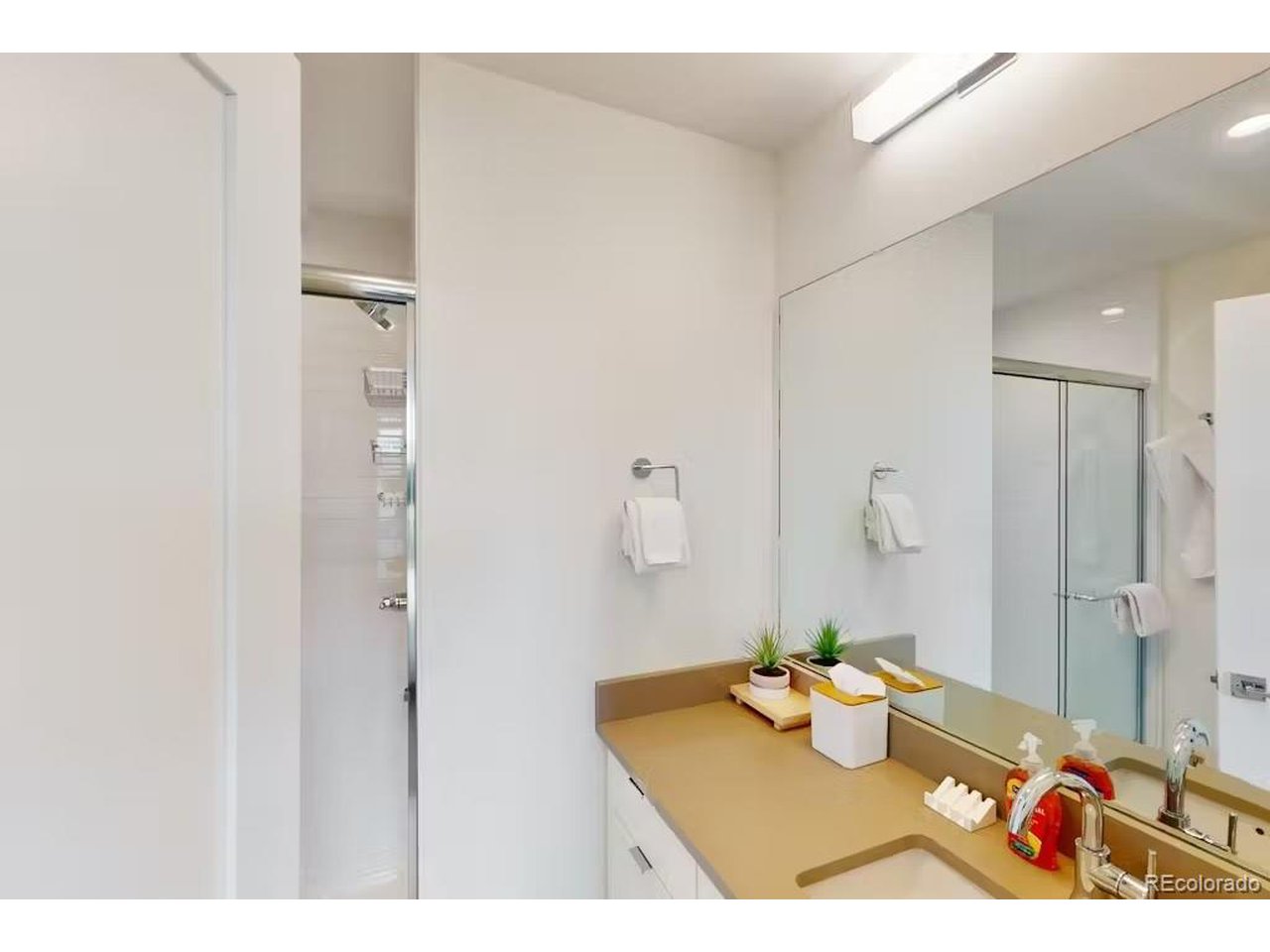 361 W Meadow Mile Smt 19-5