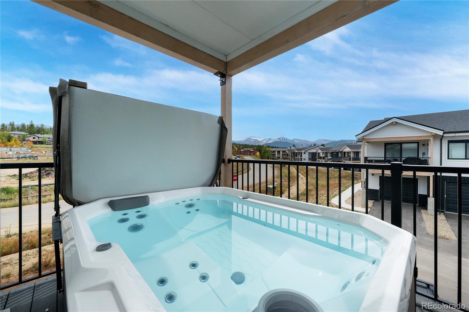 361 W Meadow Mile Summit Unit: 5