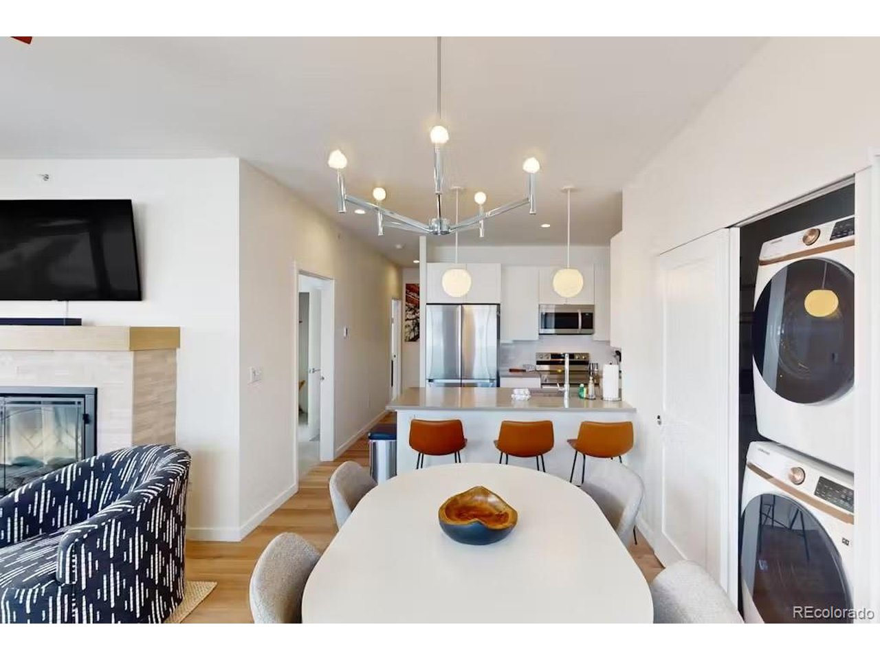 361 W Meadow Mile Smt 19-5