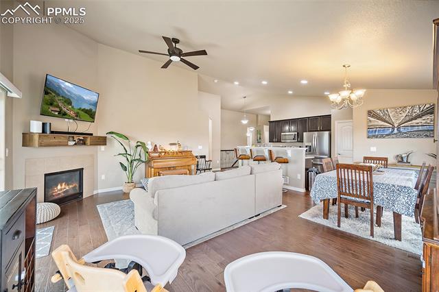 10648 Desert Bloom Way