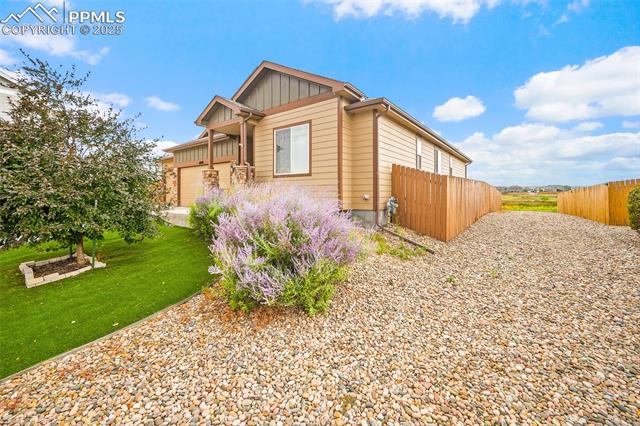 10648 Desert Bloom Way