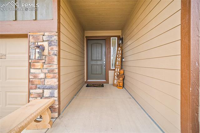 10648 Desert Bloom Way