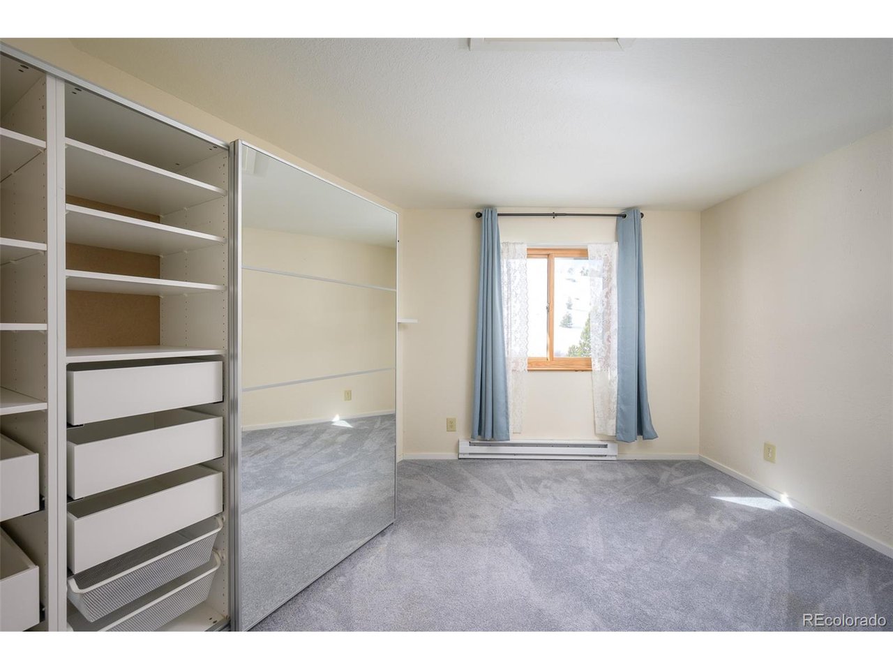 111 County Road 4421 30