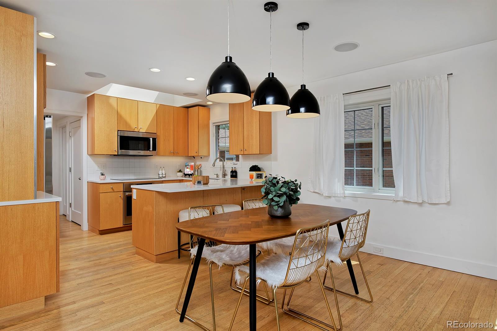 2500 Locust Street