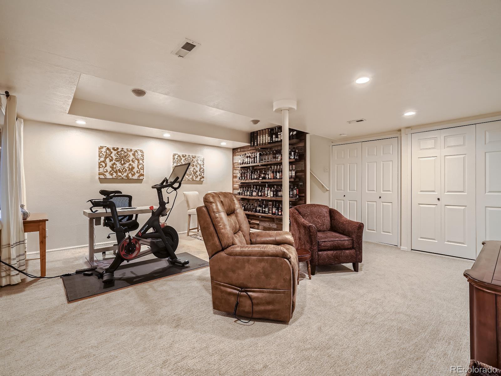 9562 Brentwood Way Unit: B