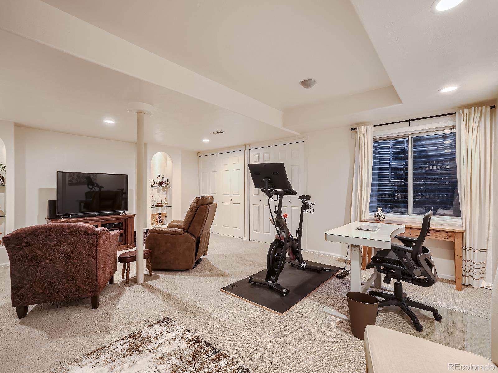 9562 Brentwood Way Unit: B