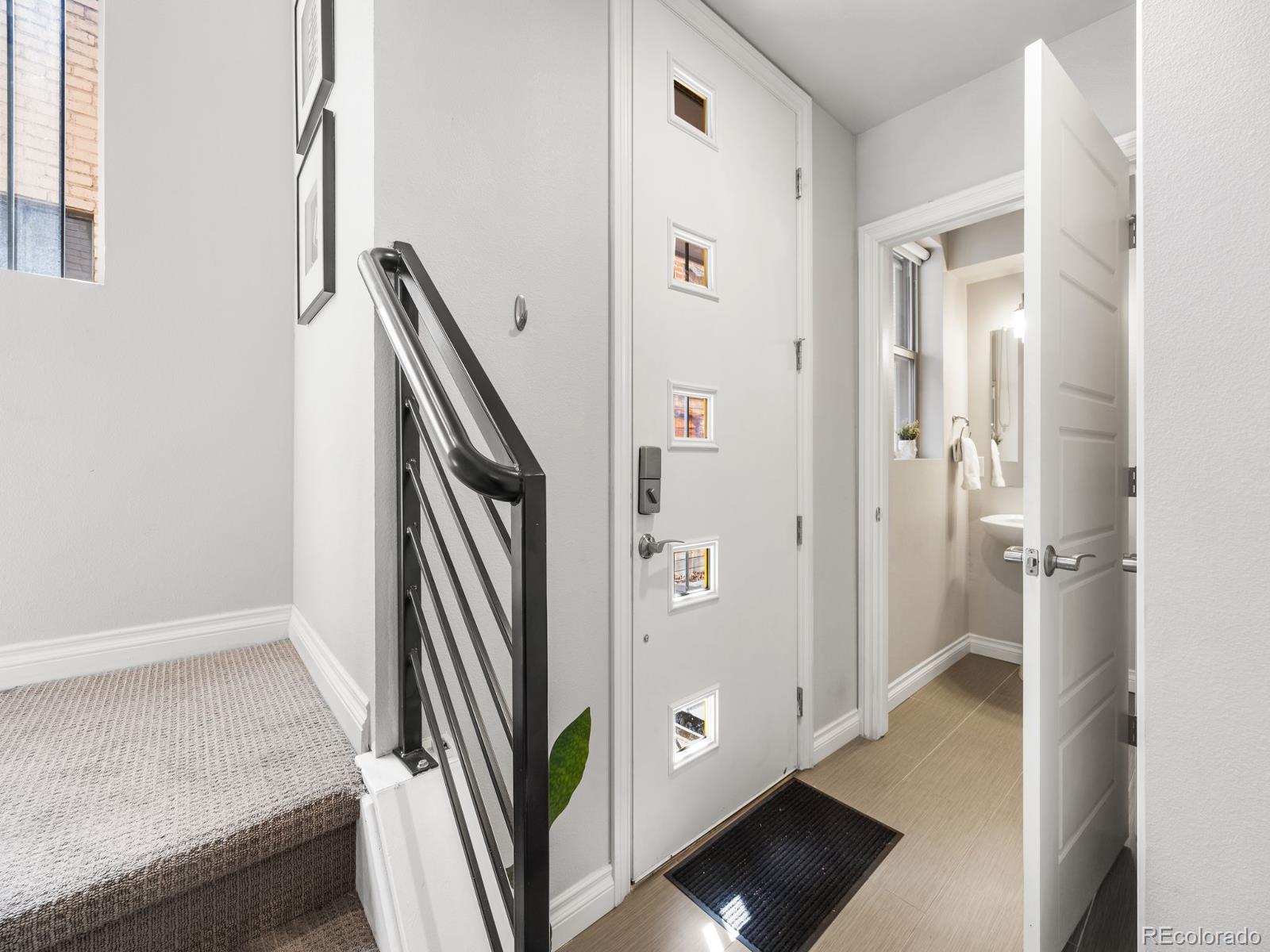 2051 N Downing Street Unit: 2