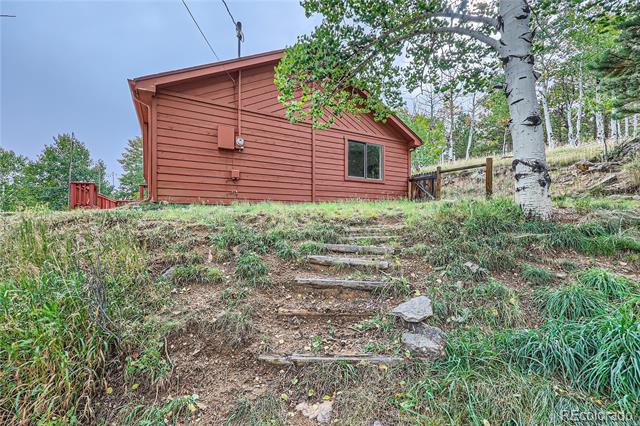 1132 N Pine Drive