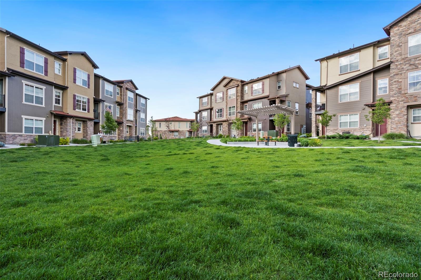 2140 Santini Trail Unit: F