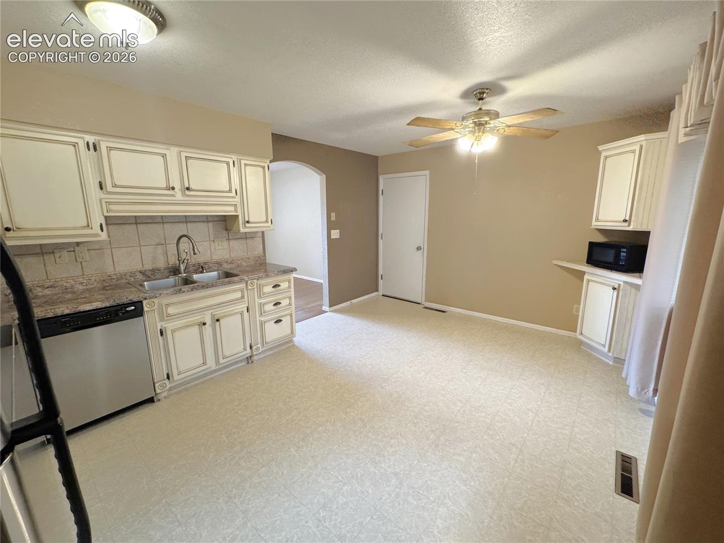1227 Osgood Road