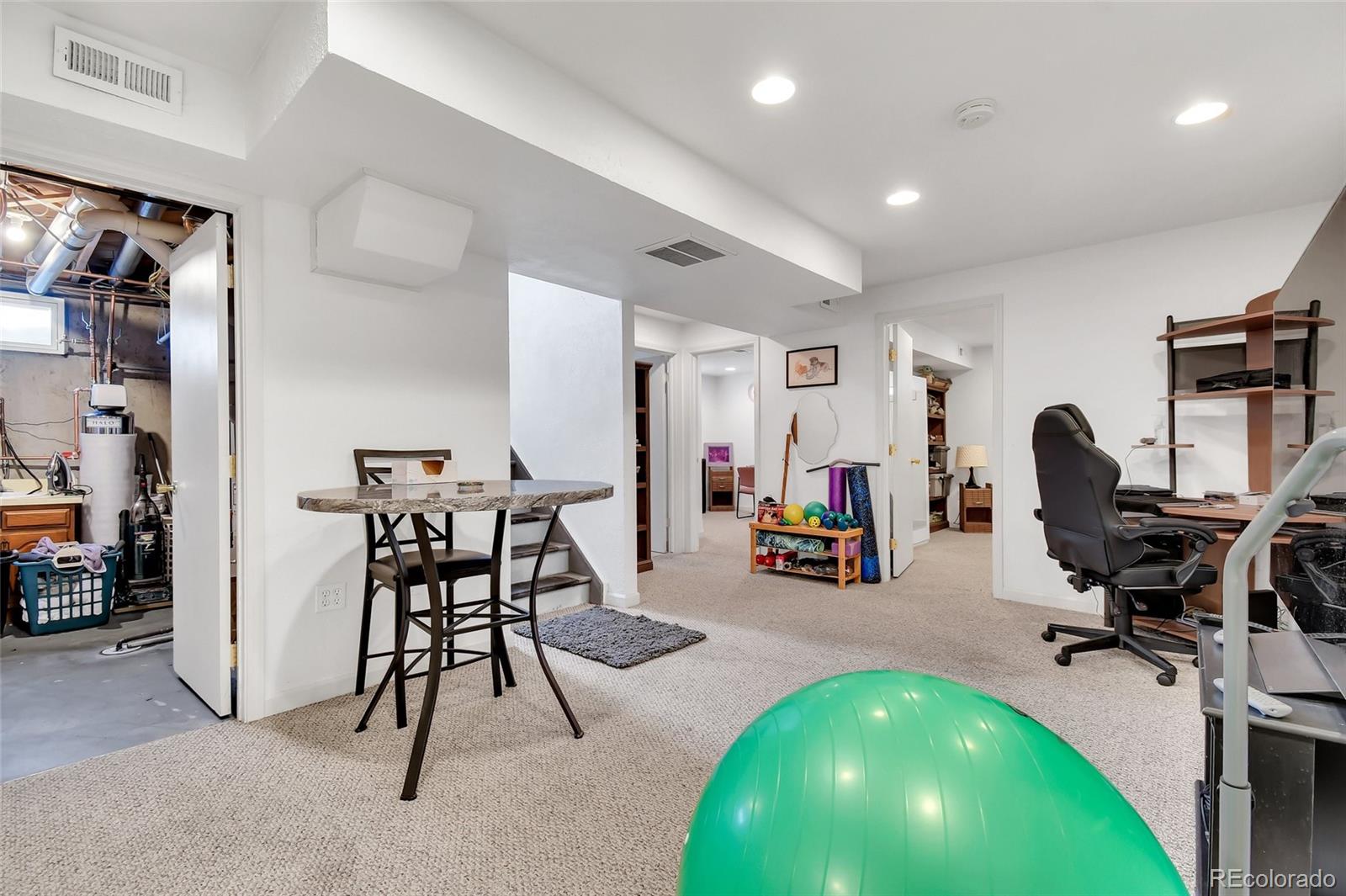 10642 Larson Drive